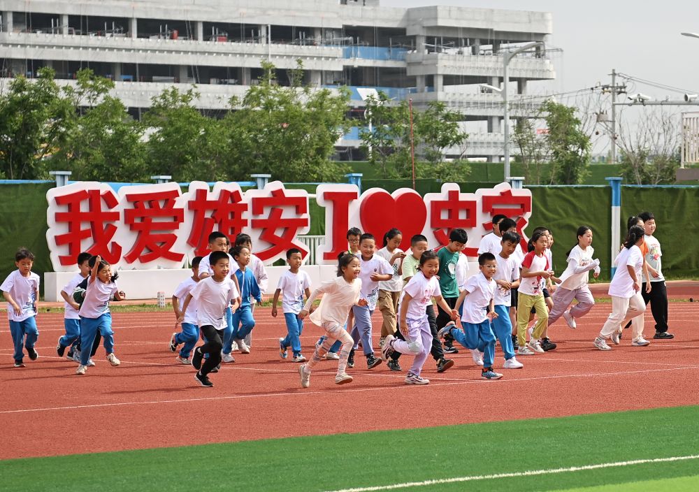 雄安：“未來之城”沃土上，青年教師不斷成長(zhǎng)